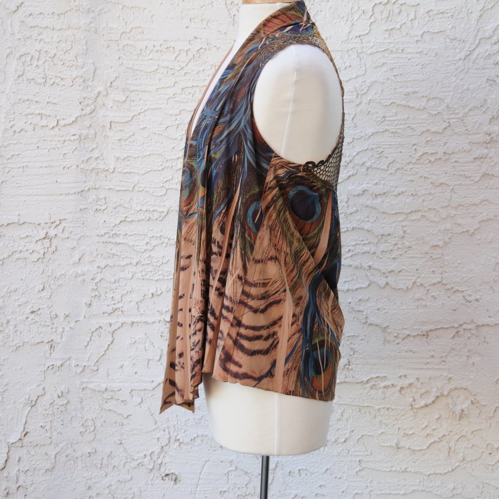 Vest - Picture 3 of 7
